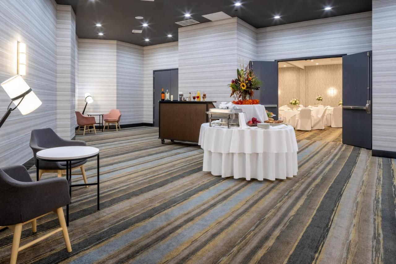 Holiday Inn - Long Island - Islip Arpt East, An Ihg Hotel Holtsville Extérieur photo